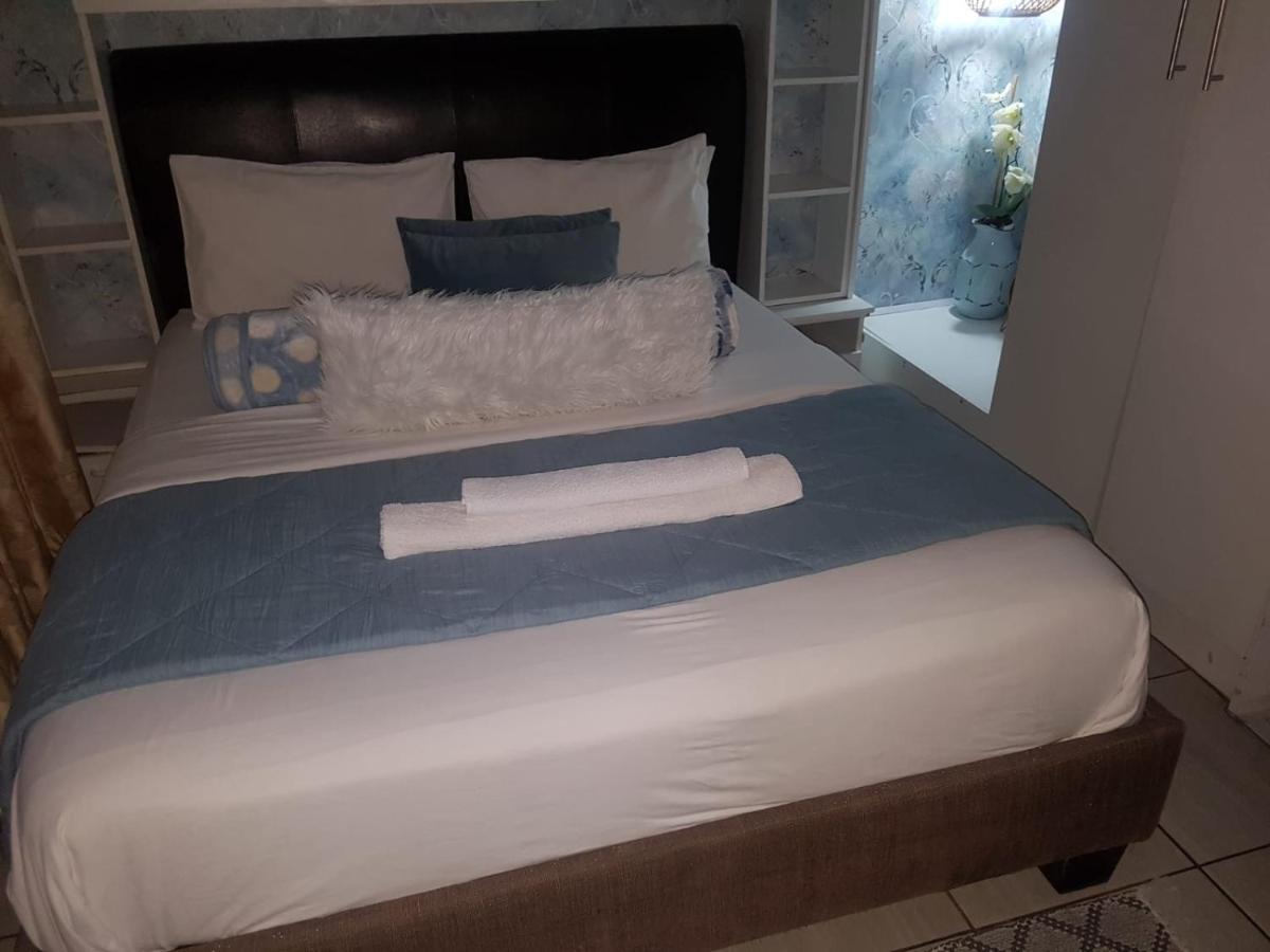 Corgi Guest House Johannesburg Exterior foto