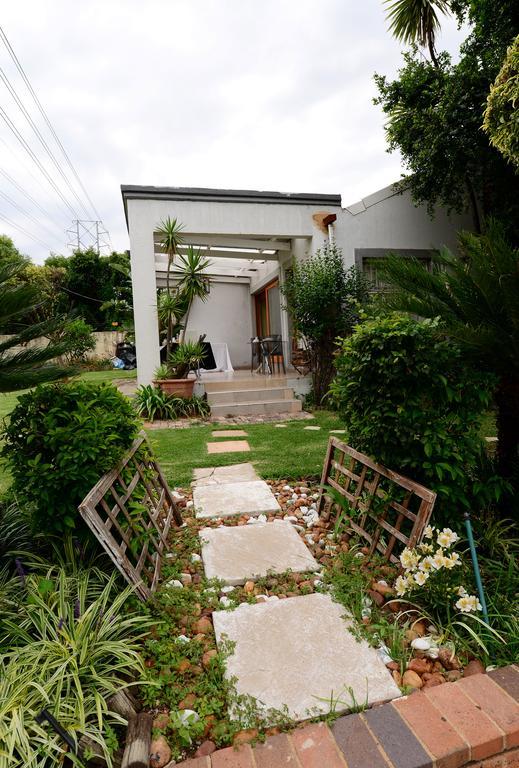 Corgi Guest House Johannesburg Exterior foto