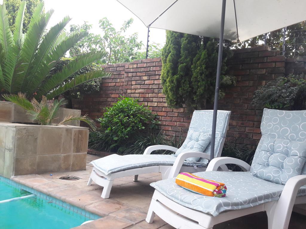 Corgi Guest House Johannesburg Exterior foto