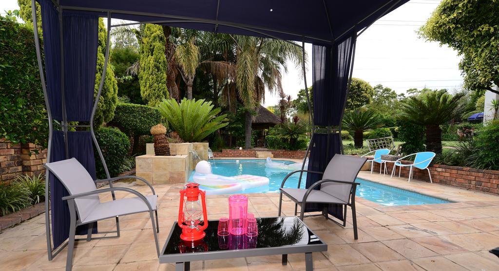 Corgi Guest House Johannesburg Exterior foto
