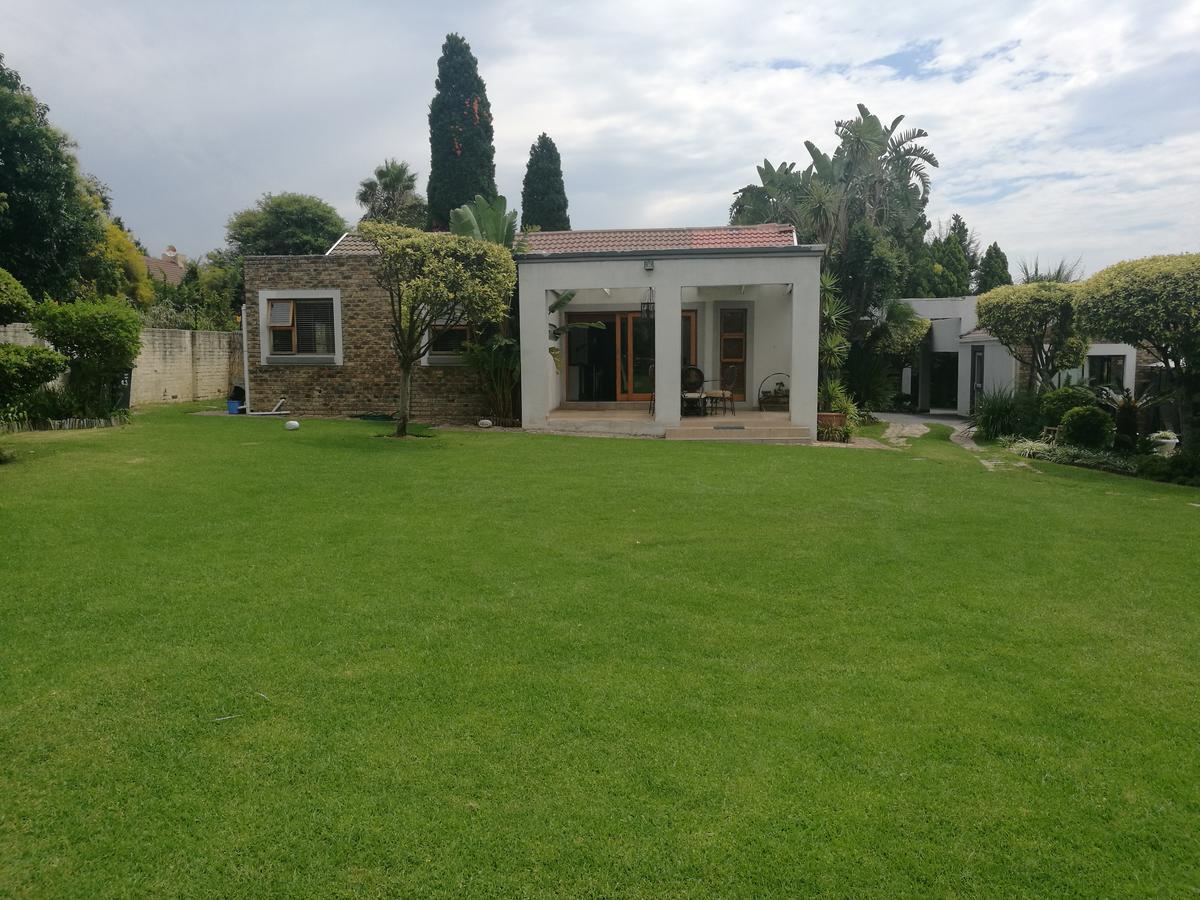 Corgi Guest House Johannesburg Exterior foto