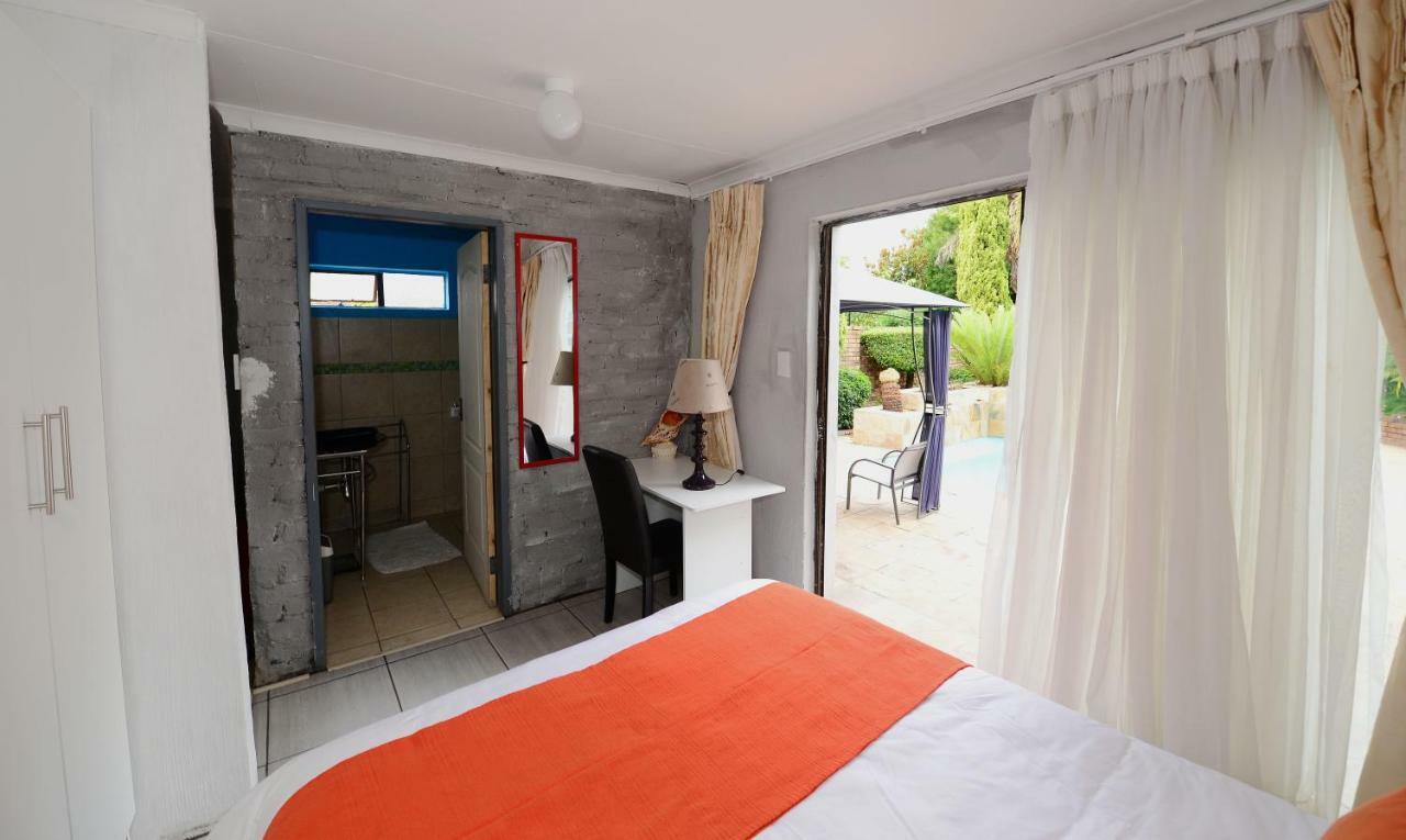 Corgi Guest House Johannesburg Exterior foto